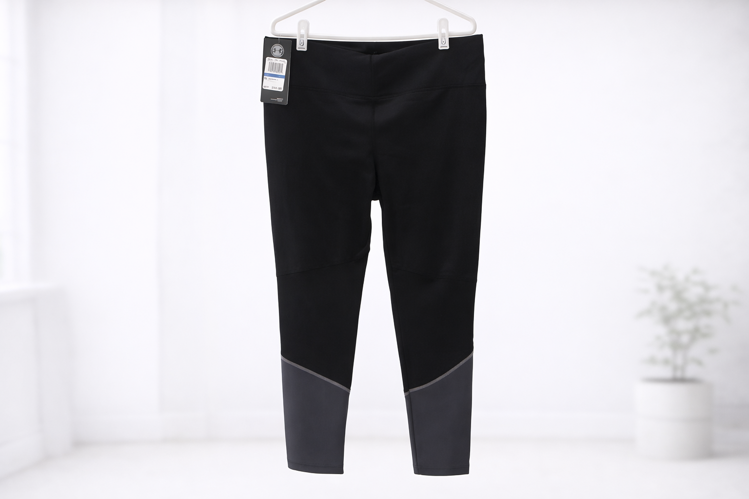 Under Armour Fitness Leggings -- Black Multi